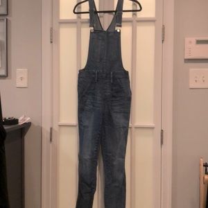 Light wash Madewell overalls